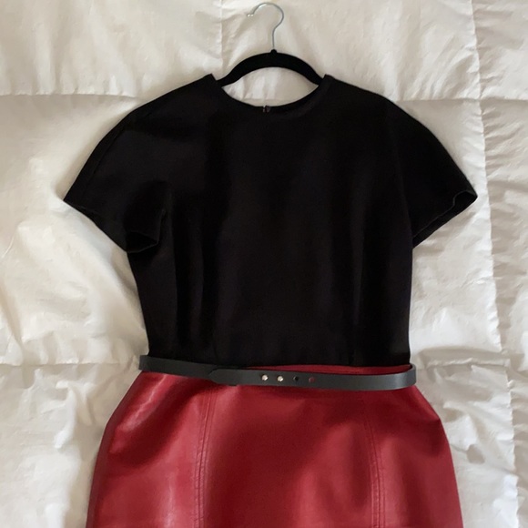 Classic with a pop! Editions de robes beauty - Picture 7 of 11